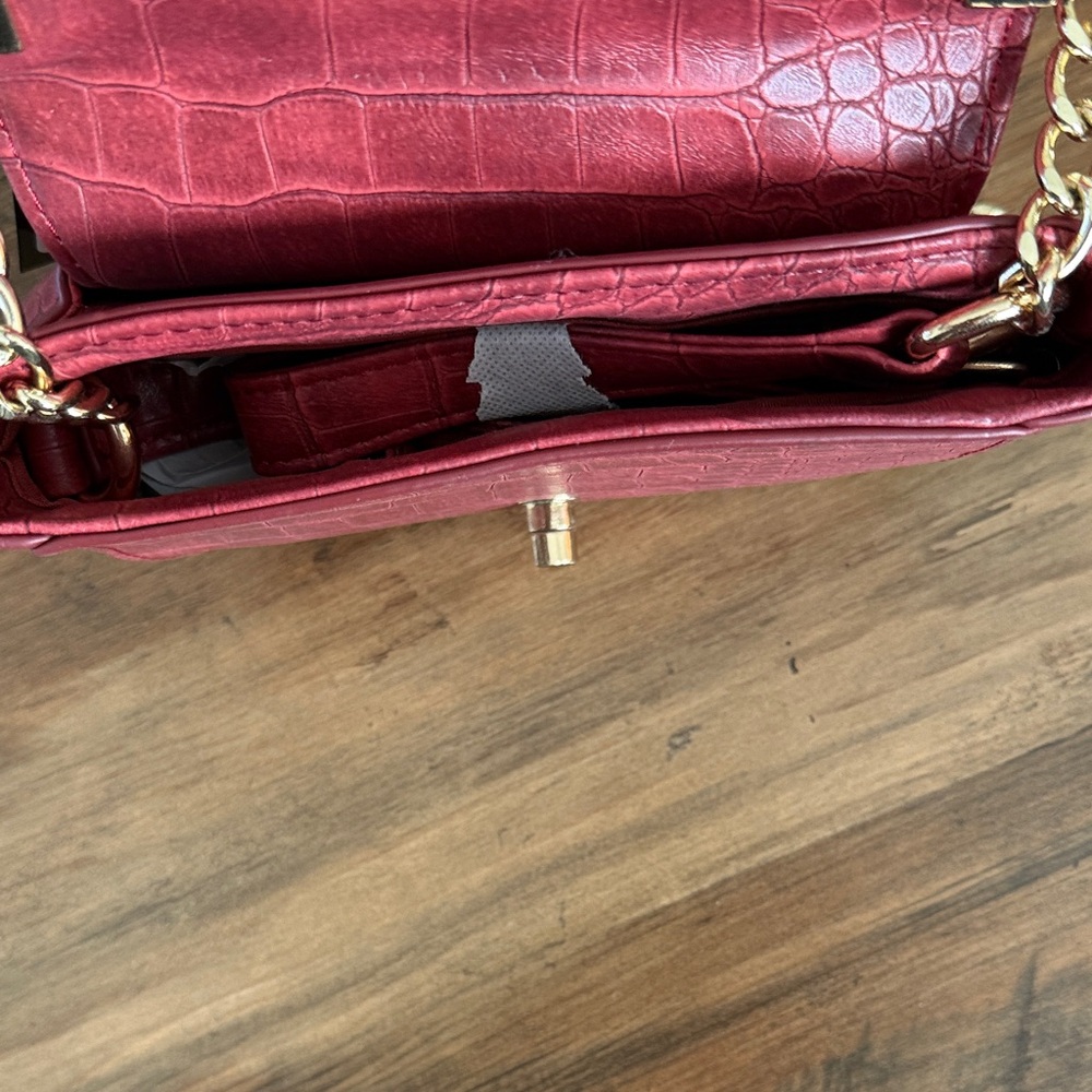 *BEBE* Michelle Mini Saddle Bag Crossbody Chain Strap Shoulder Purse - NEW - Picture 6 of 11